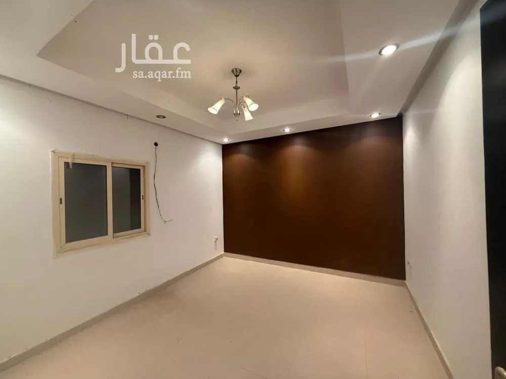 شقة 3 غرف في بطحاء قريش 5