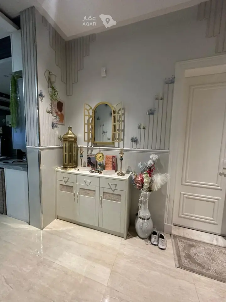 3 bedroom apartment in King Abdul Aziz, Riyadh 4