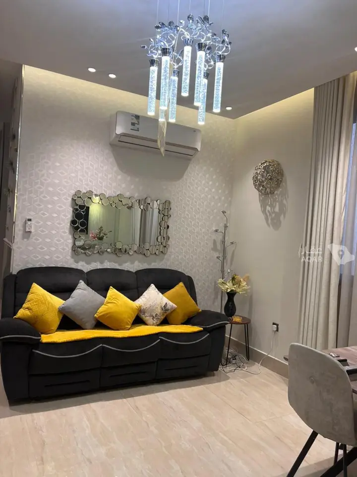 3 bedroom apartment in King Abdul Aziz, Riyadh 6