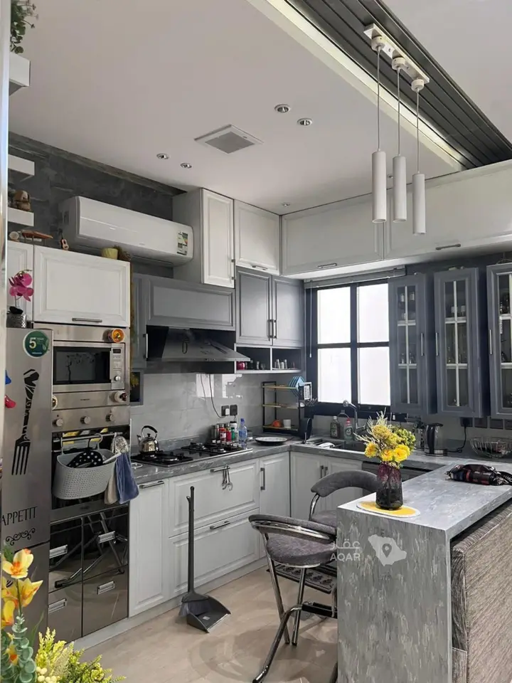 3 bedroom apartment in King Abdul Aziz, Riyadh