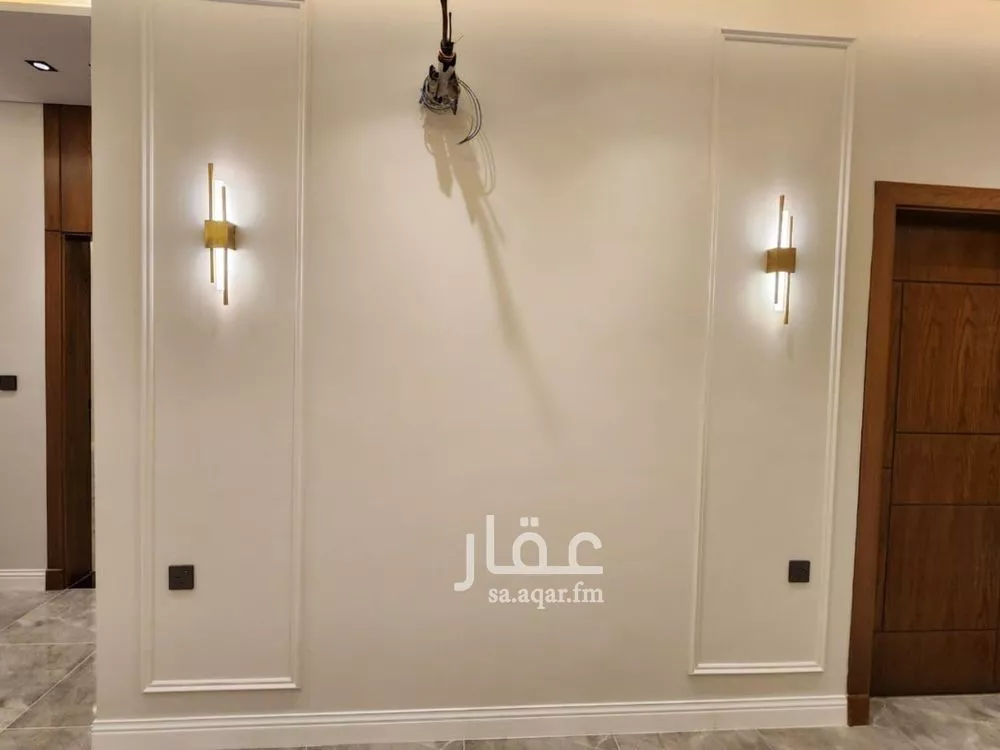 5 bedroom apartment in Al Kakiyyah 4