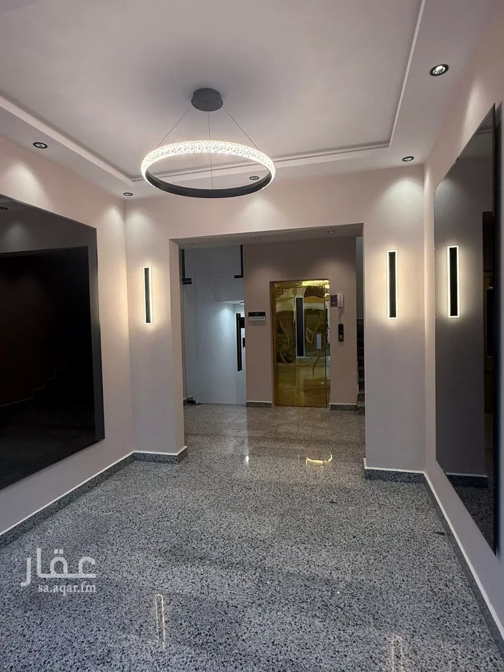 6 bedroom apartment in King Fahd 6
