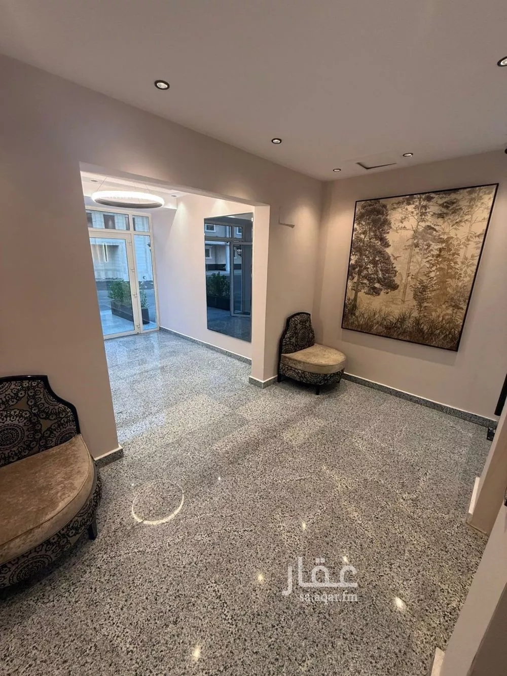 6 bedroom apartment in King Fahd 7