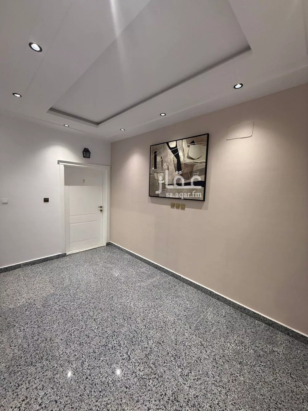 6 bedroom apartment in King Fahd 9