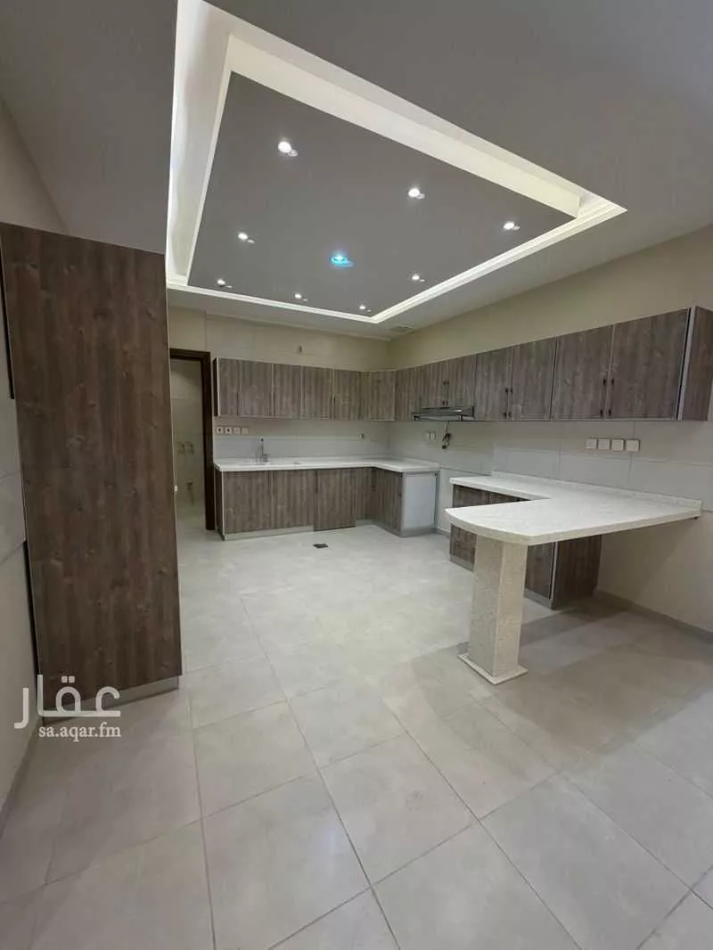 5 bedroom apartment in Az Zomorod, Jeddah 10