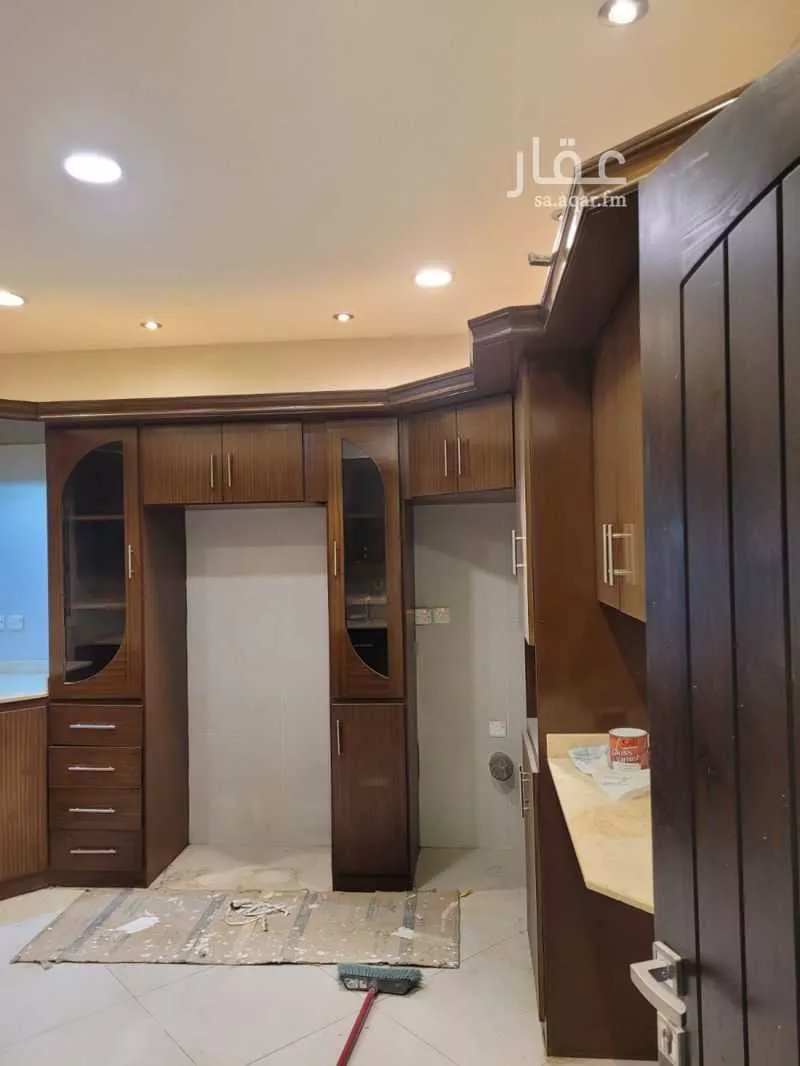3 bedroom apartment in Al Basateen, Jeddah 4