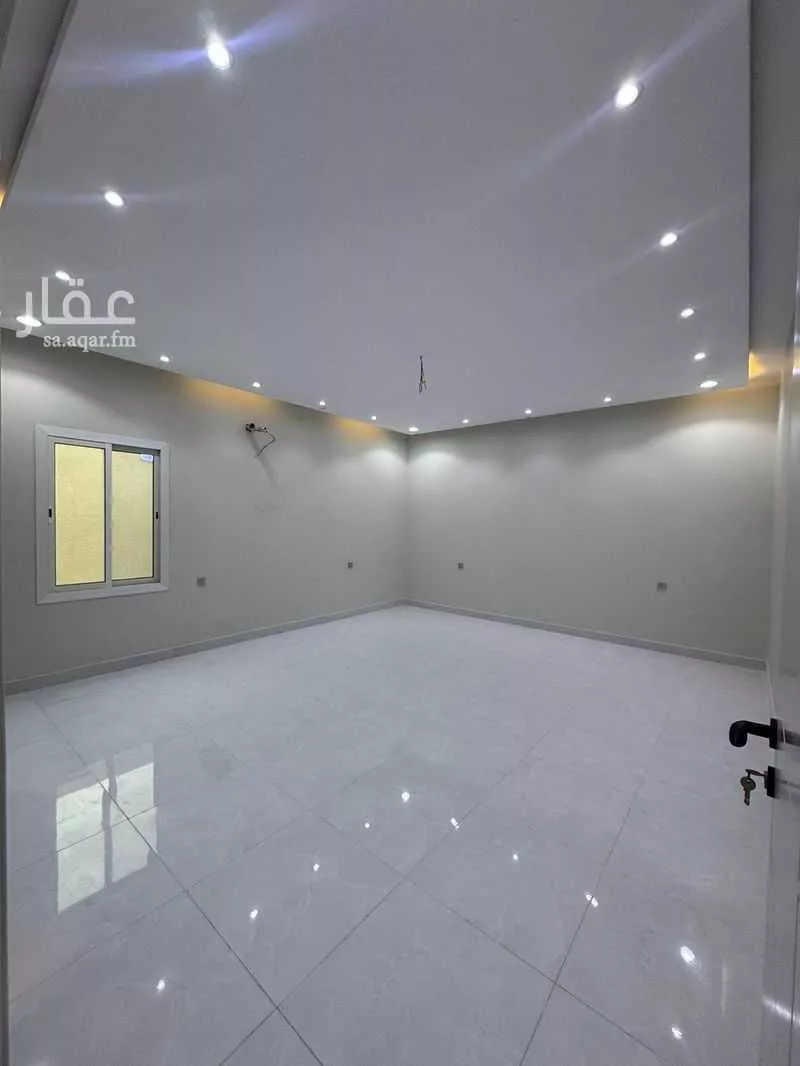 6 bedroom apartment in Al Buhayrat 3
