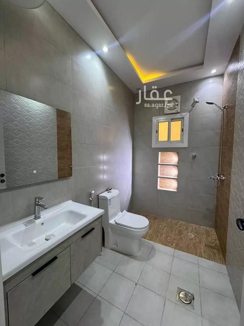 6 bedroom apartment in Al Buhayrat 9