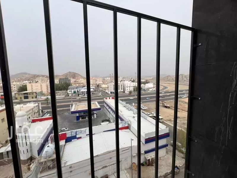 5 bedroom apartment in Al Shawqiyyah 8