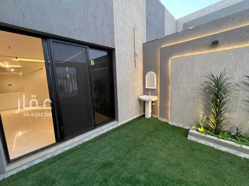 5 bedroom apartment in Al Shawqiyyah 10