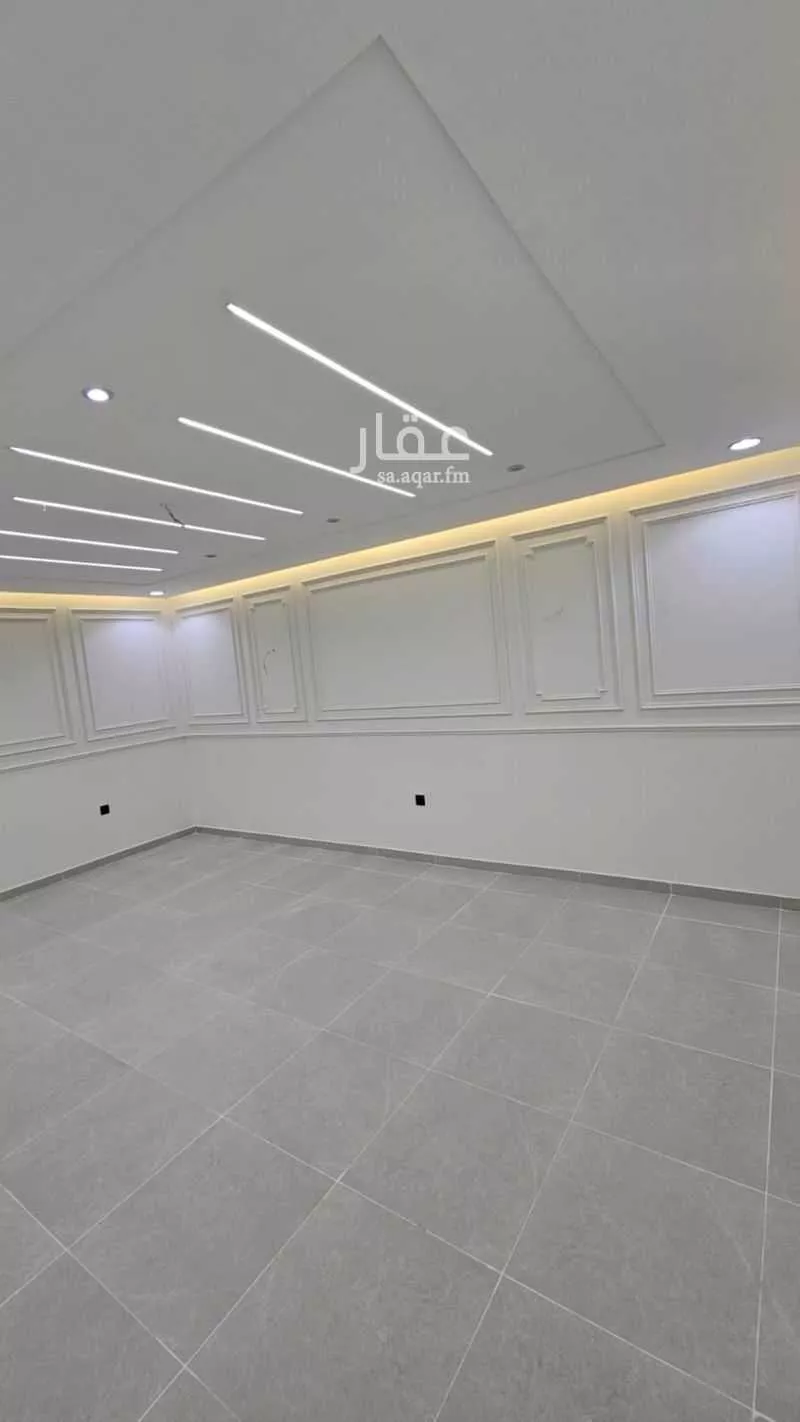 6 bedroom apartment in Al Buhayrat 9