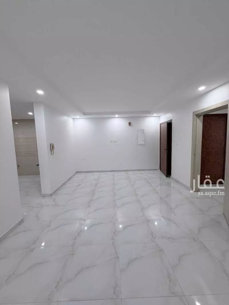 4 bedroom apartment in Batha Quraysh 11