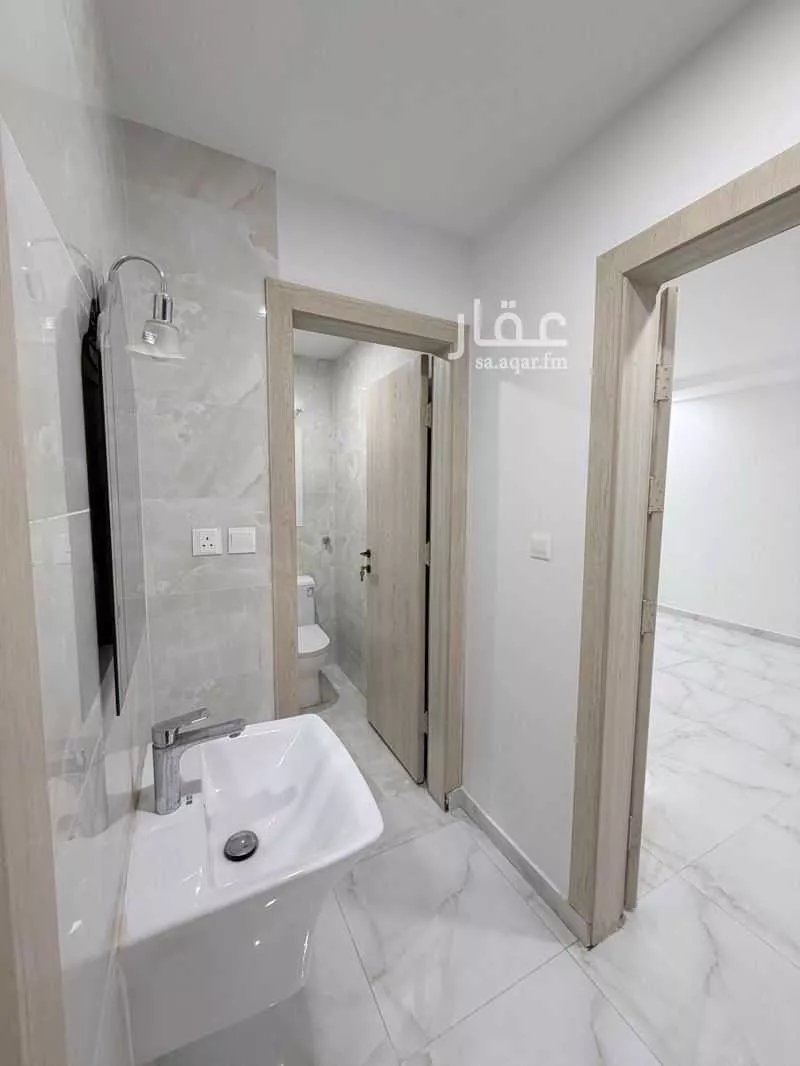 4 bedroom apartment in Batha Quraysh 10
