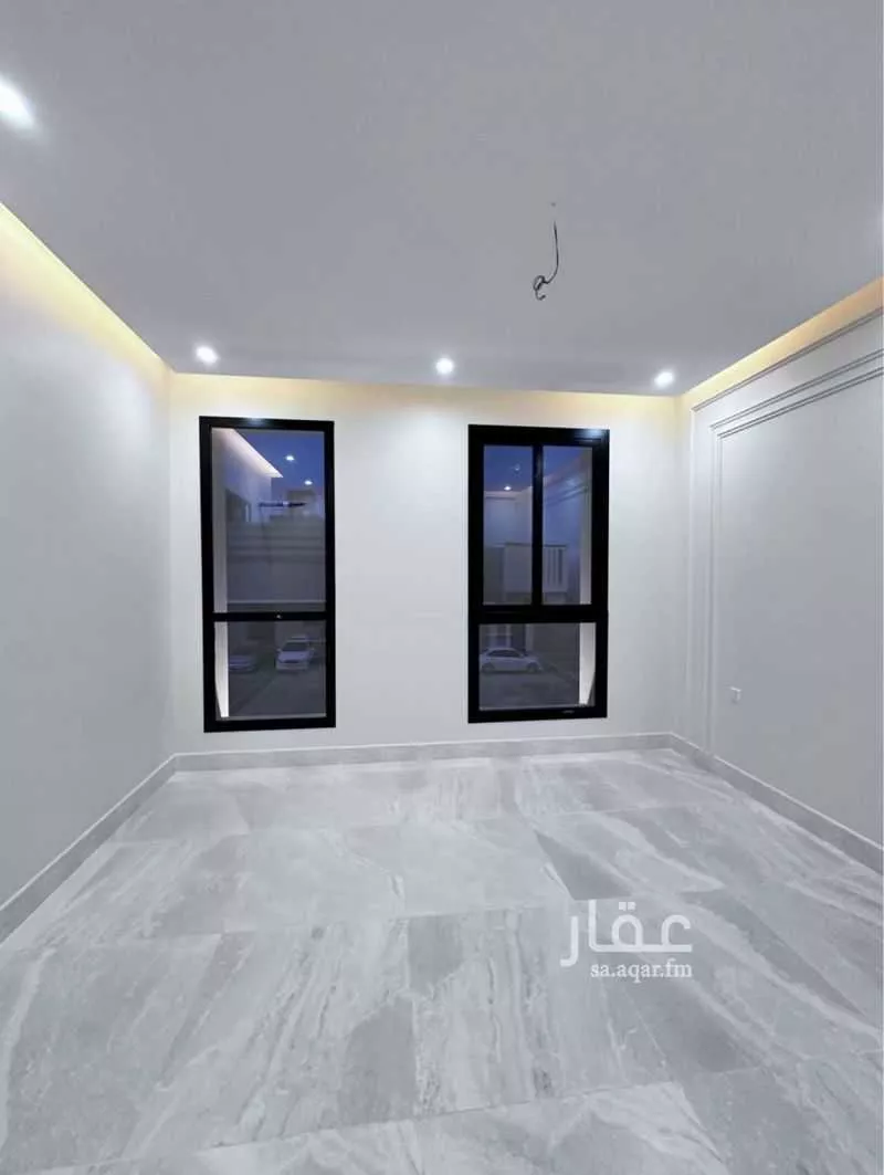 5 bedroom apartment in King Fahd 2