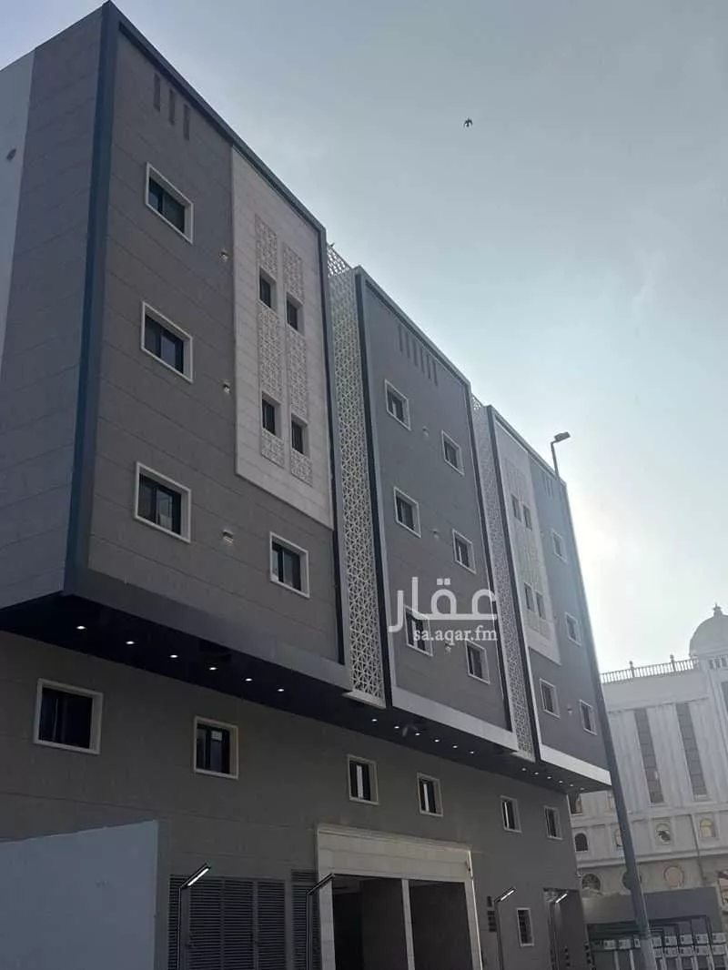 3 bedroom apartment in Al Hijra 3
