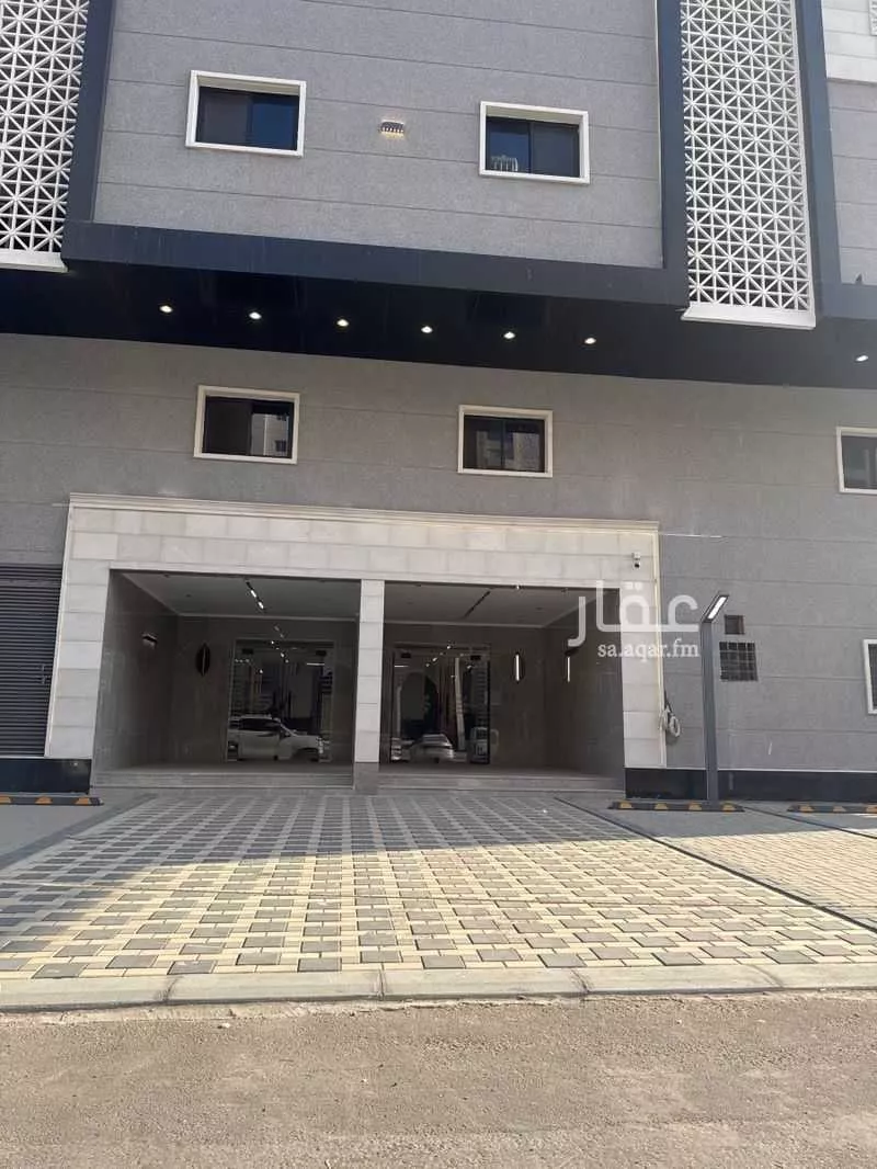 3 bedroom apartment in Al Hijra 5