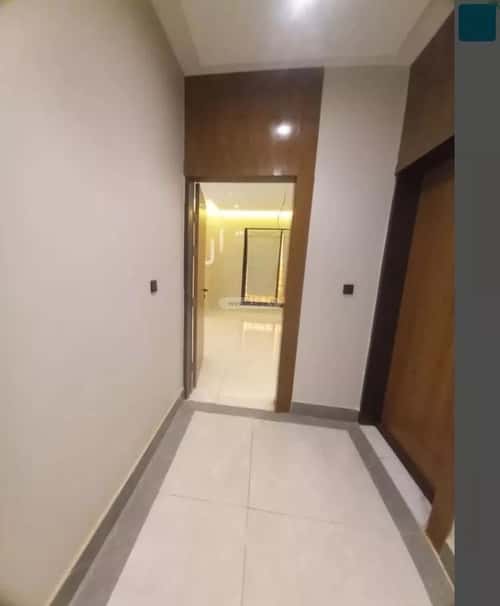 3 bedroom apartment in Dhahrat Laban 10