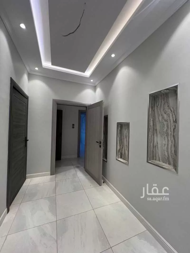 6 bedroom apartment in King Fahd 6