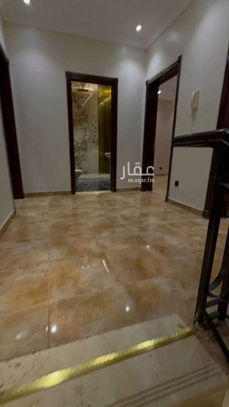 فيلا 10 غرف في الرانوناء 10