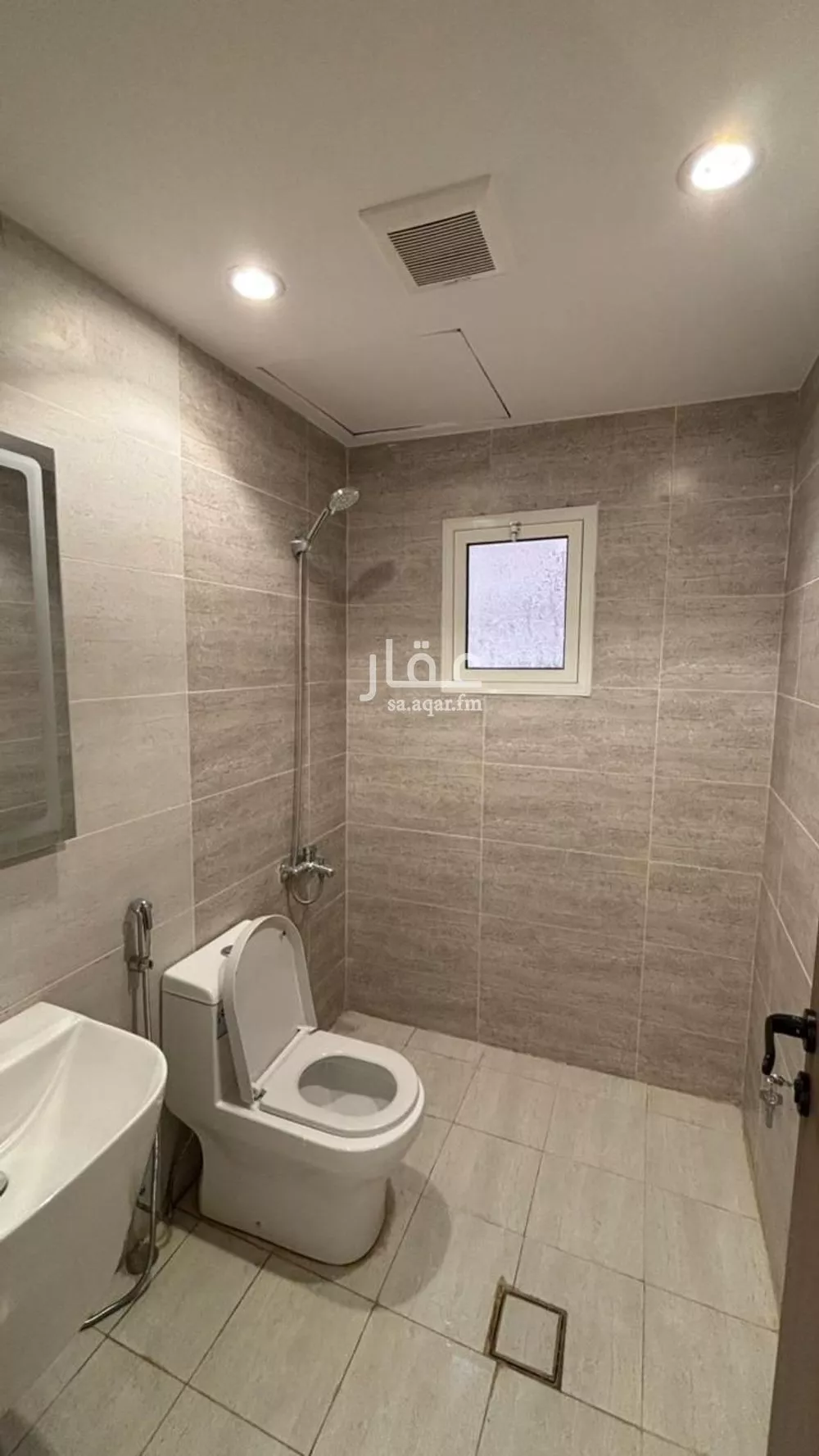 5 bedroom apartment in Al Jissah 2