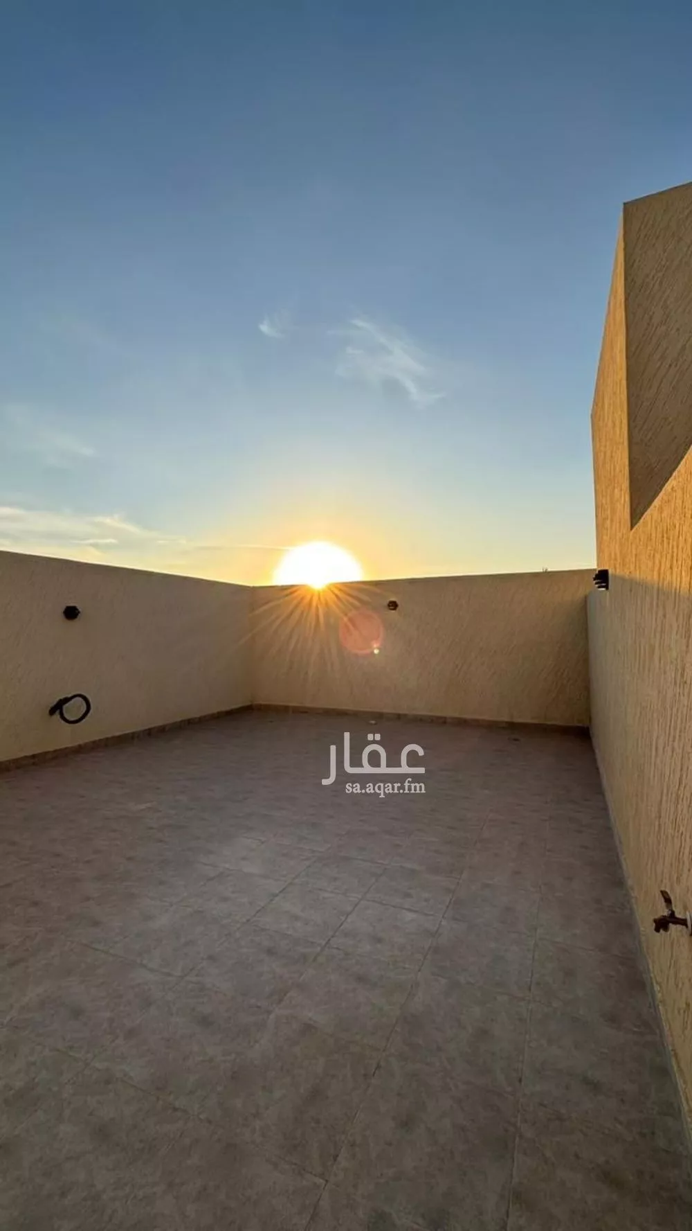 4 bedroom apartment in Al Difa 10