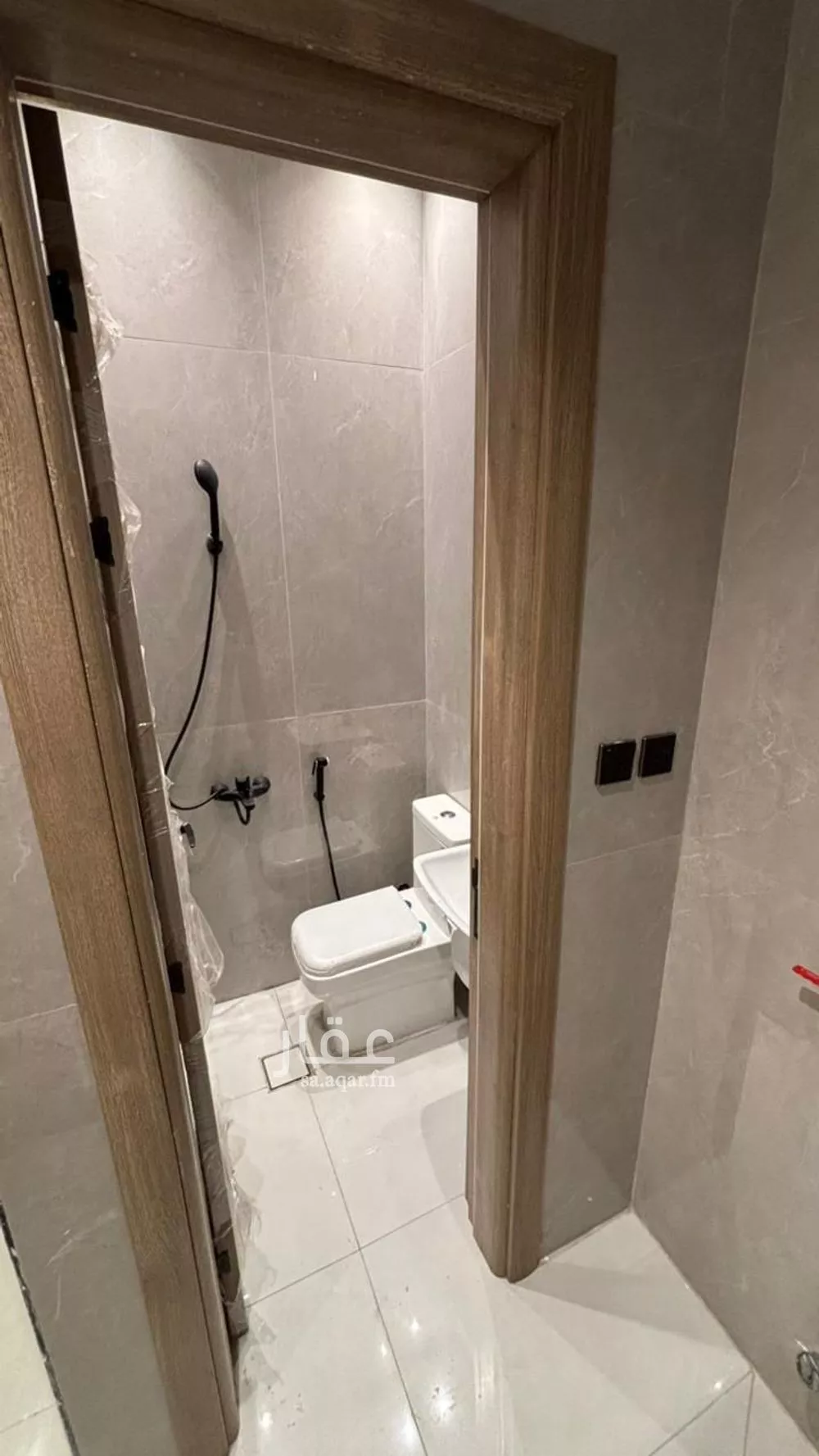 4 bedroom apartment in Al Difa 4
