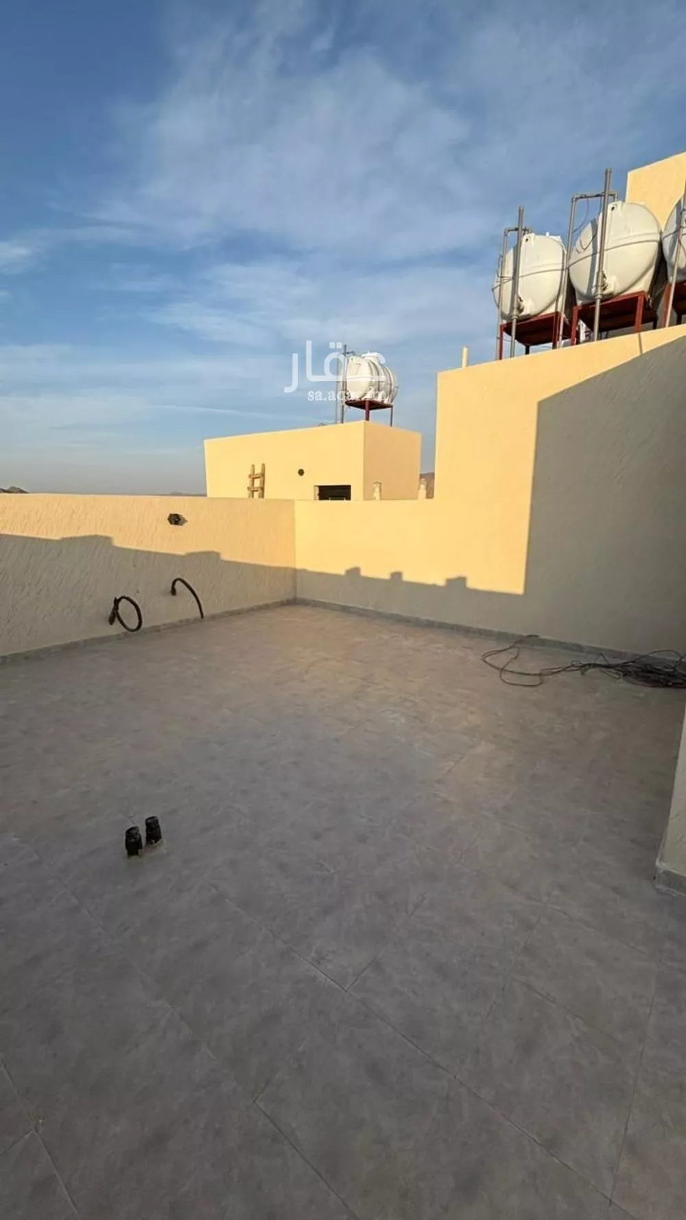 4 bedroom apartment in Al Difa 4