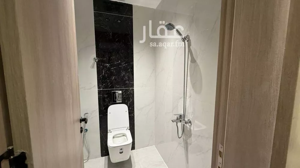 شقة 4 غرف في شوران 7