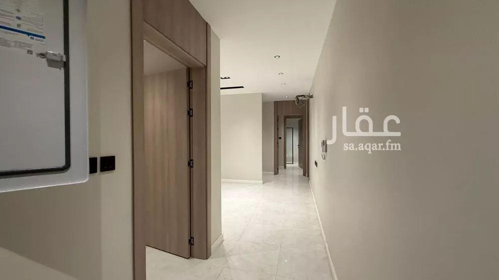 شقة 4 غرف في شوران 8