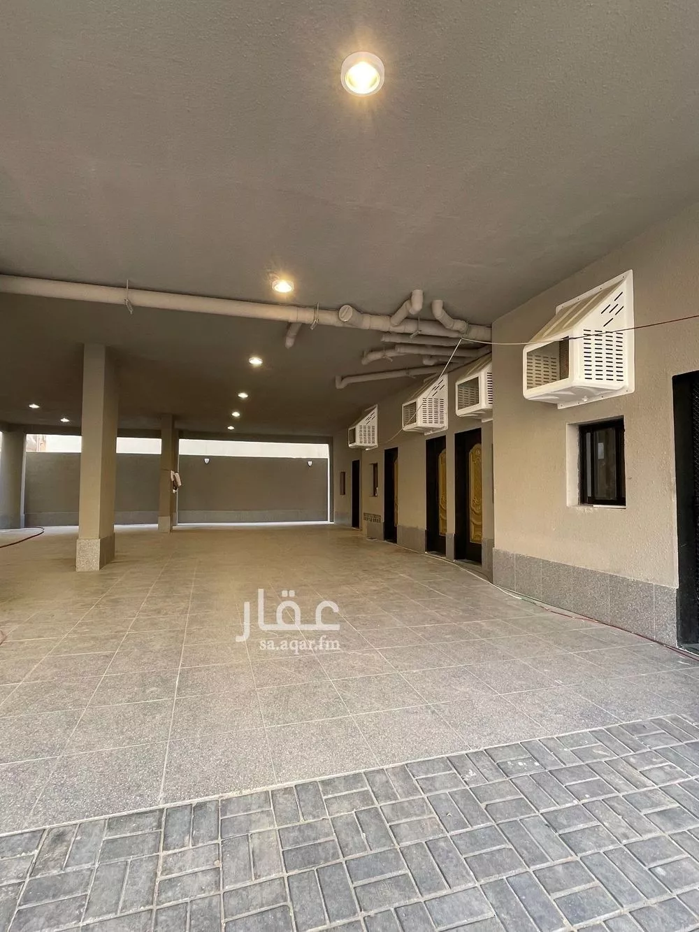 4 bedroom apartment in Batha Quraysh 13