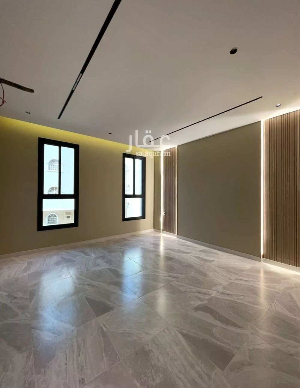 5 bedroom apartment in King Fahd 7