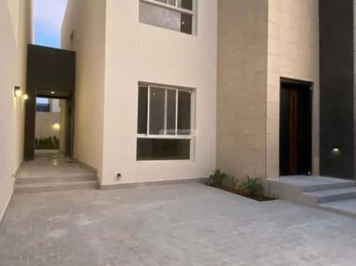 5 bedroom villa in Al Aridh 5