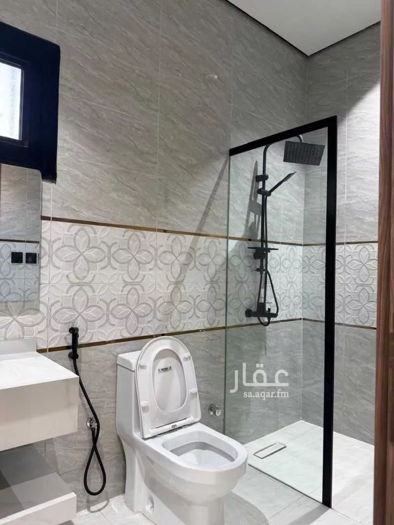 5 bedroom apartment in Abu Burayqa, Madinah 13