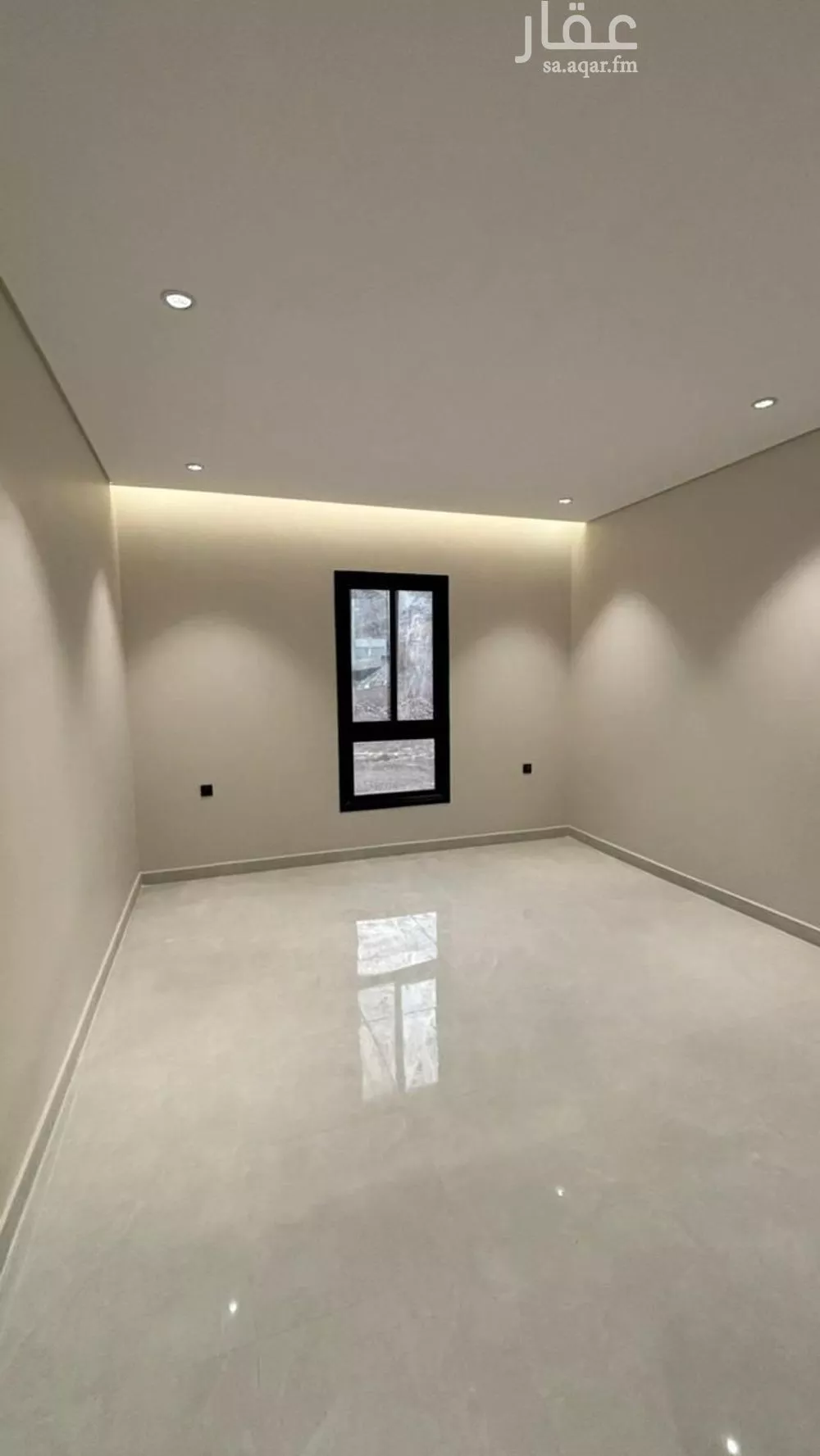 4 bedroom apartment in Al Aziziyah 3