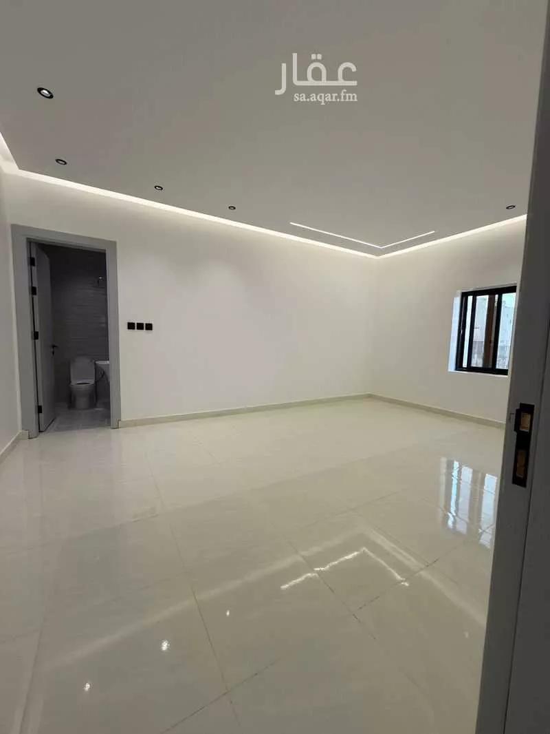 4 bedroom apartment in Bani Bayadah 2