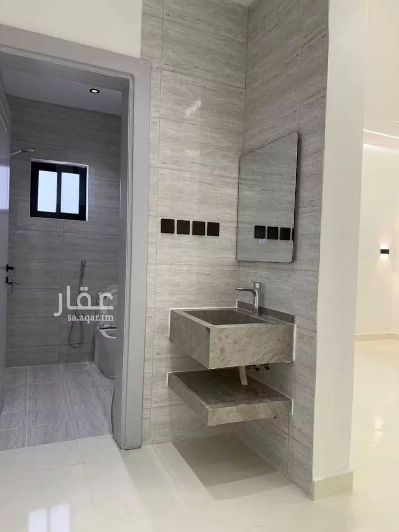 4 bedroom apartment in Bani Bayadah 3