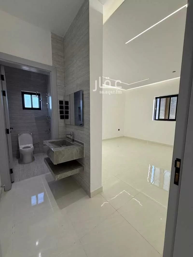 4 bedroom apartment in Bani Bayadah 7