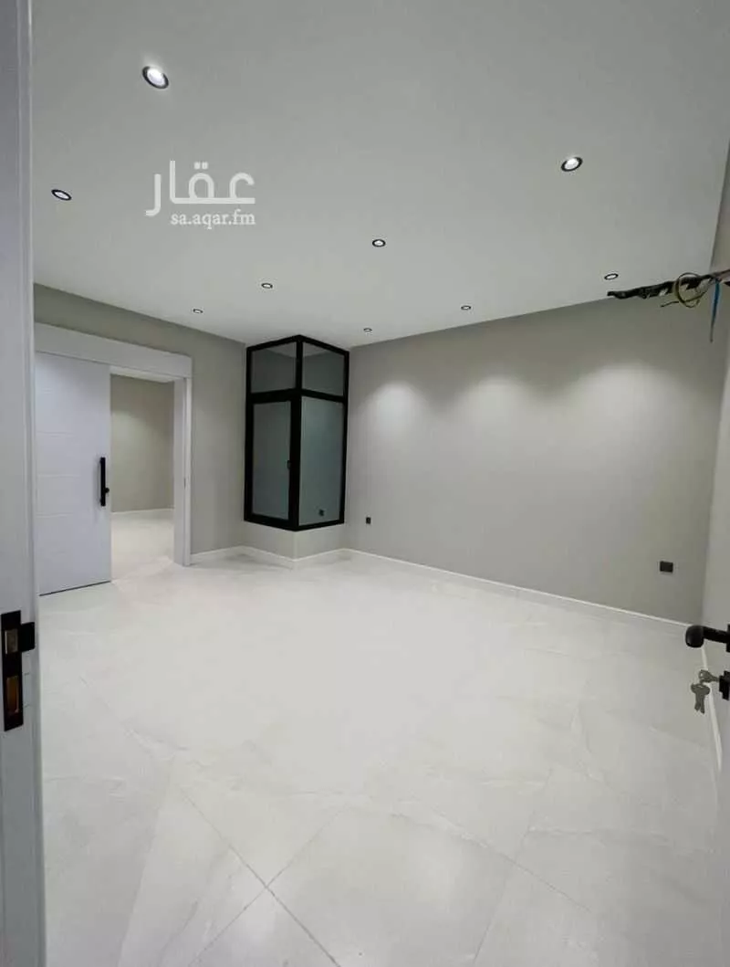شقة 5 غرف في بطحاء قريش 3