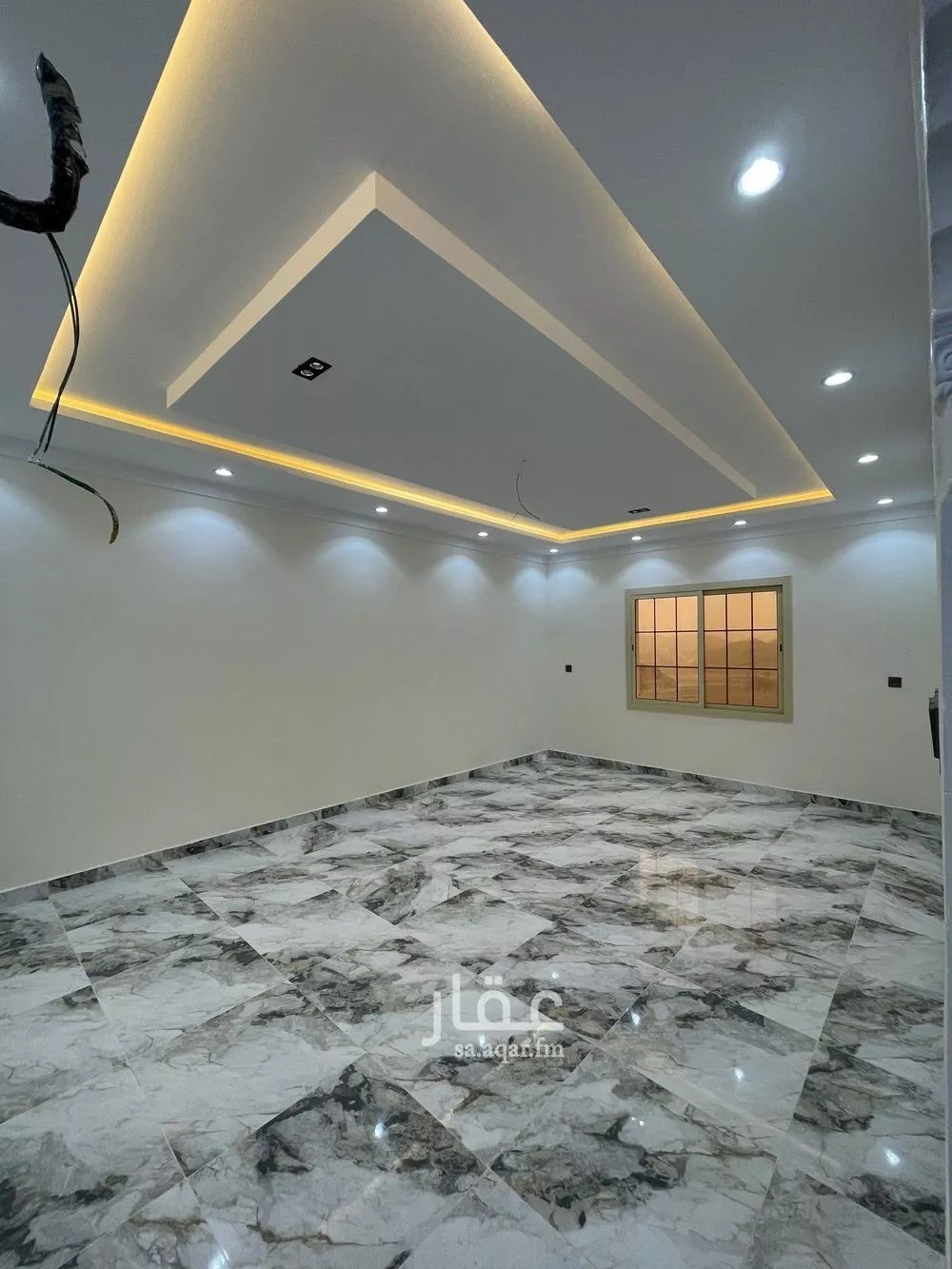 6 bedroom apartment in King Fahd 14