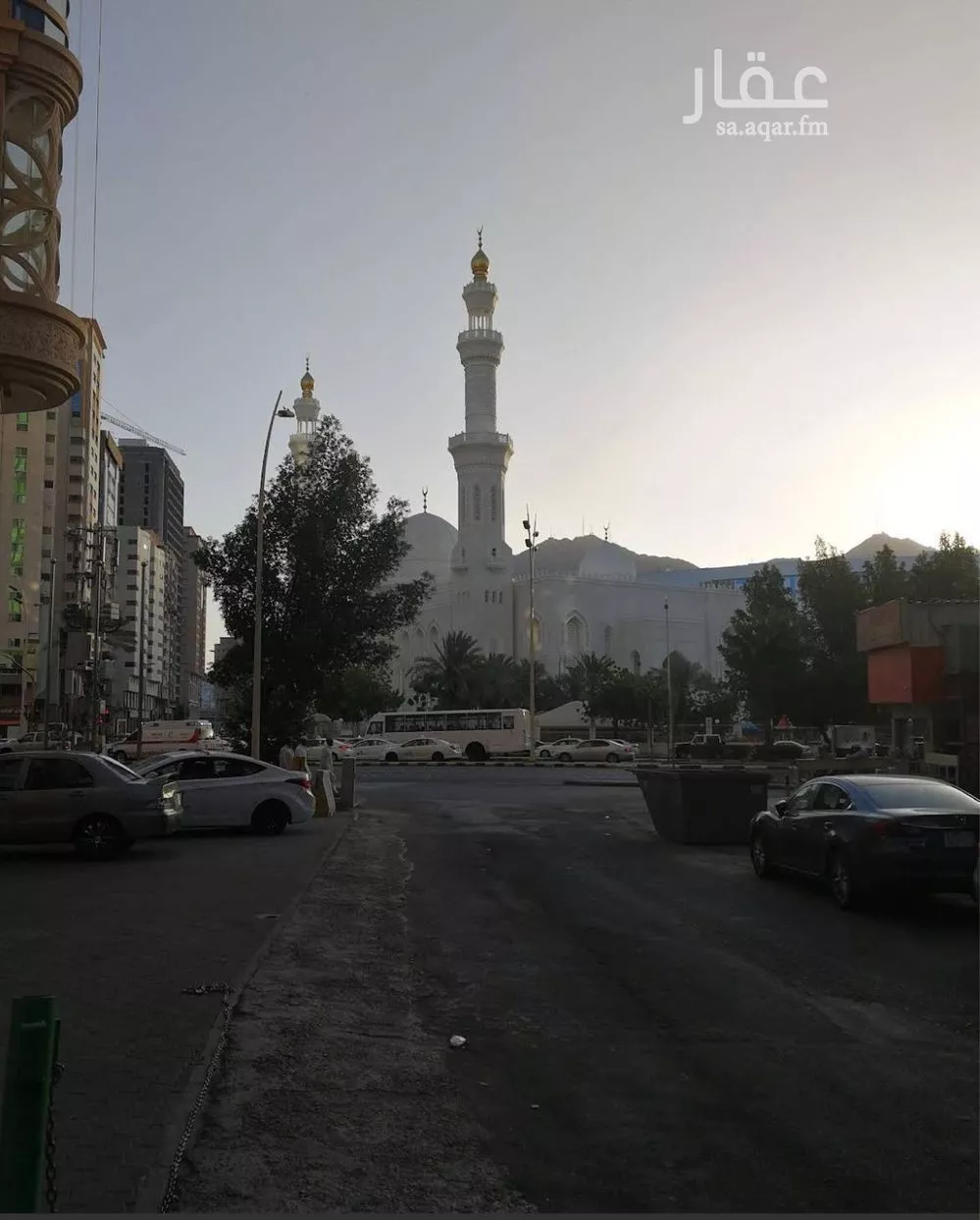 3 bedroom apartment in Al Aziziyah 6