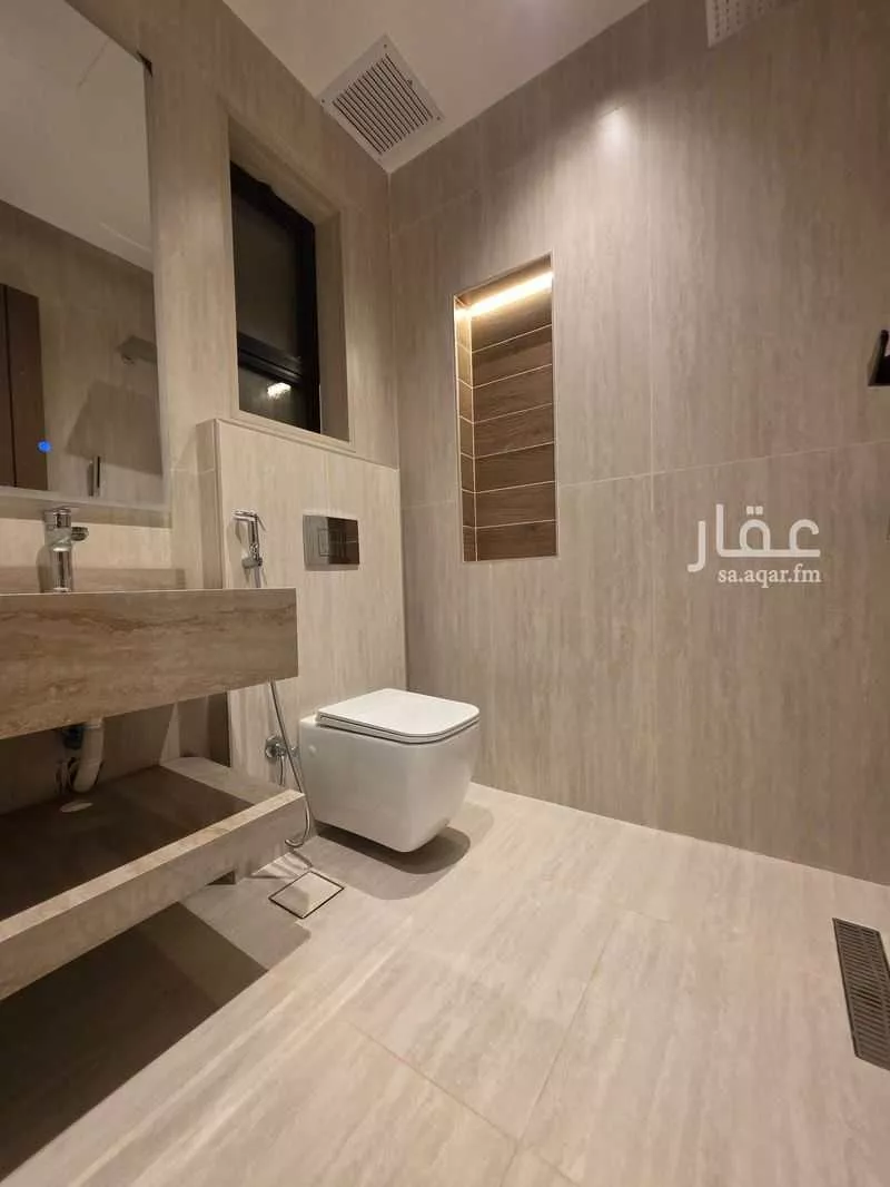 5 bedroom apartment in Batha Quraysh 18