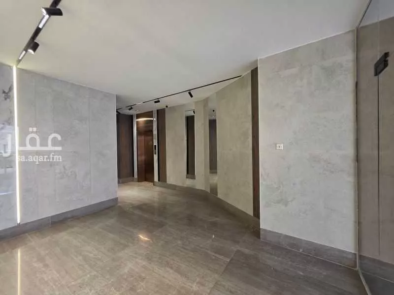 5 bedroom apartment in Batha Quraysh 8