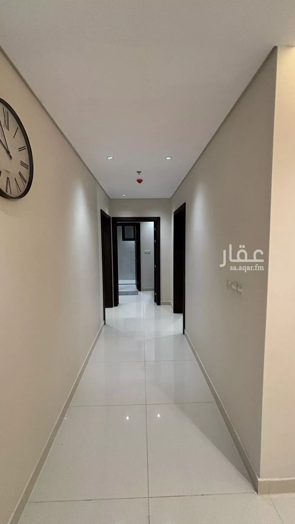 شقة 4 غرف في الإسكان 5