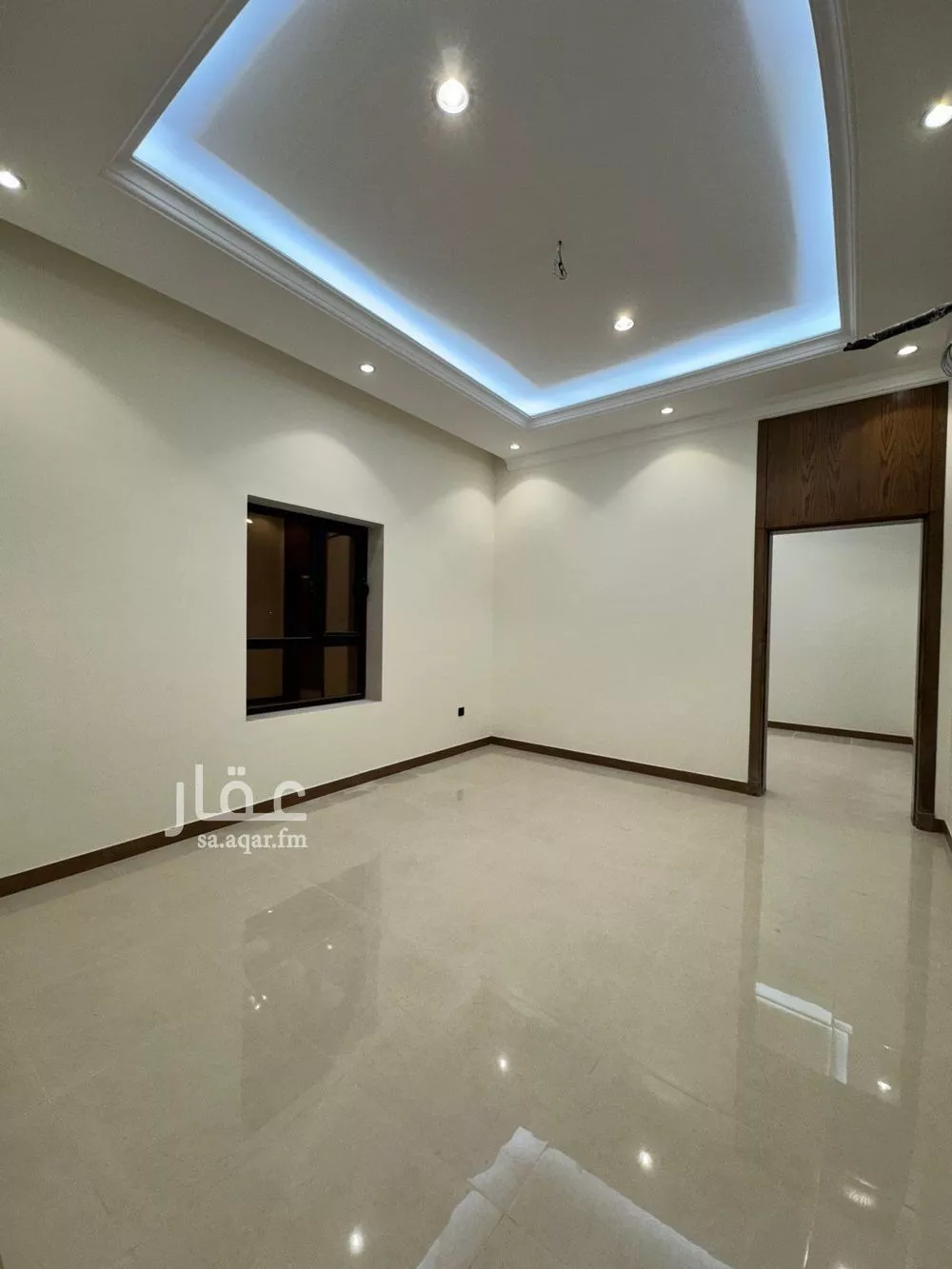 5 bedroom apartment in Ayn Al Khayf 4
