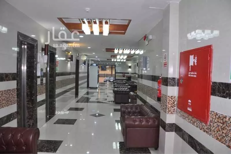2 bedroom apartment in Al Aziziyah 3