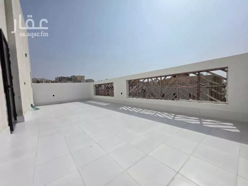 شقة 4 غرف في الشوقية 7