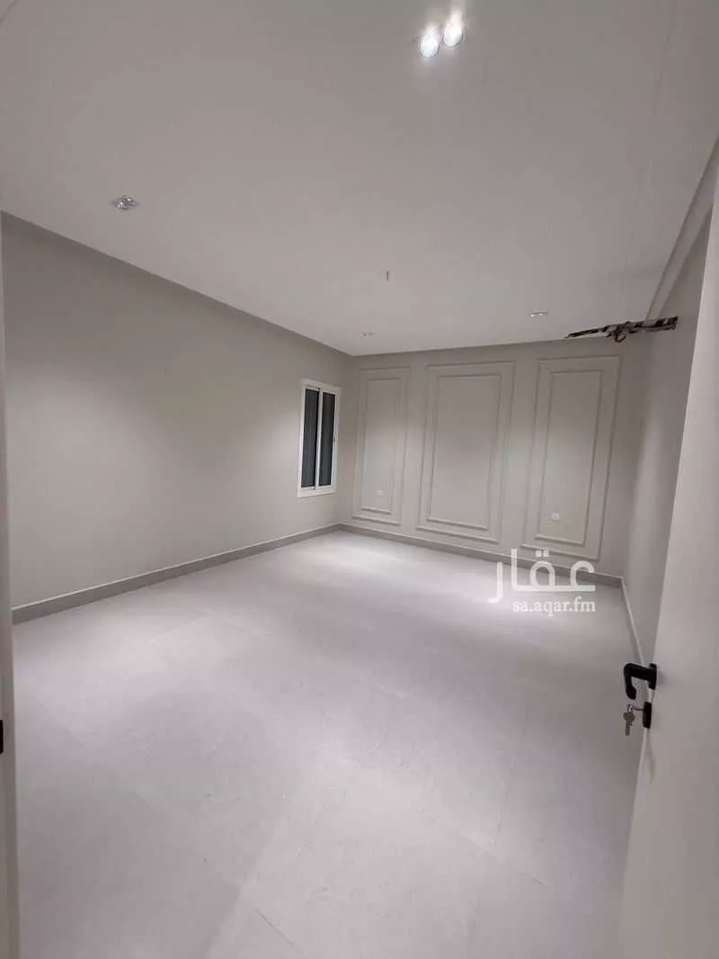6 bedroom apartment in King Fahd 7