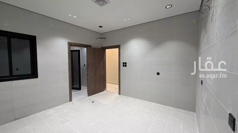 5 bedroom apartment in Abu Burayqa, Madinah 5