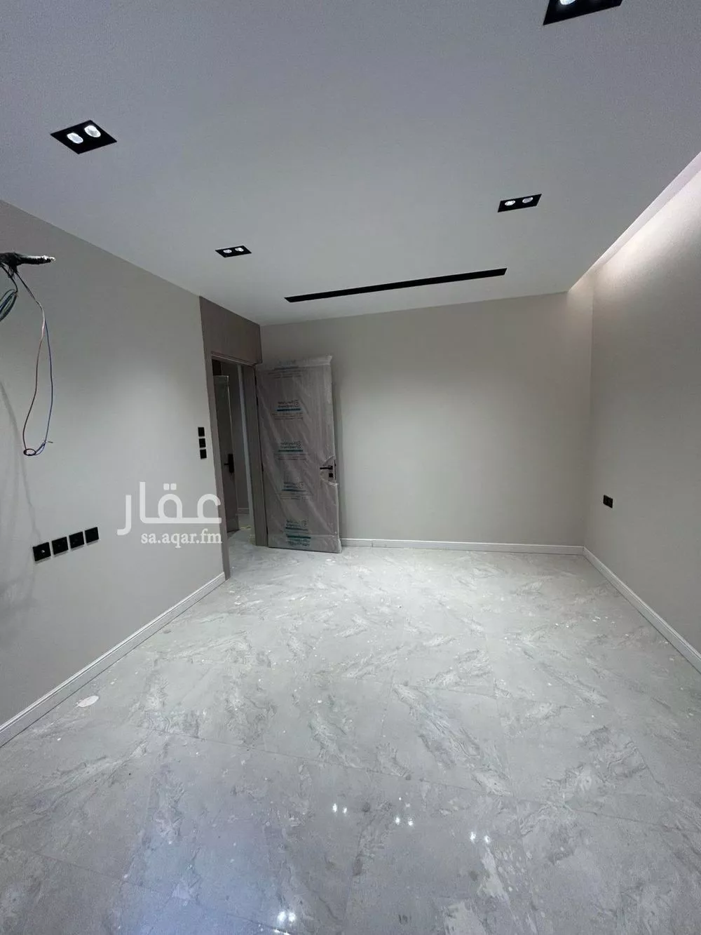 شقة 4 غرف في شوران 7