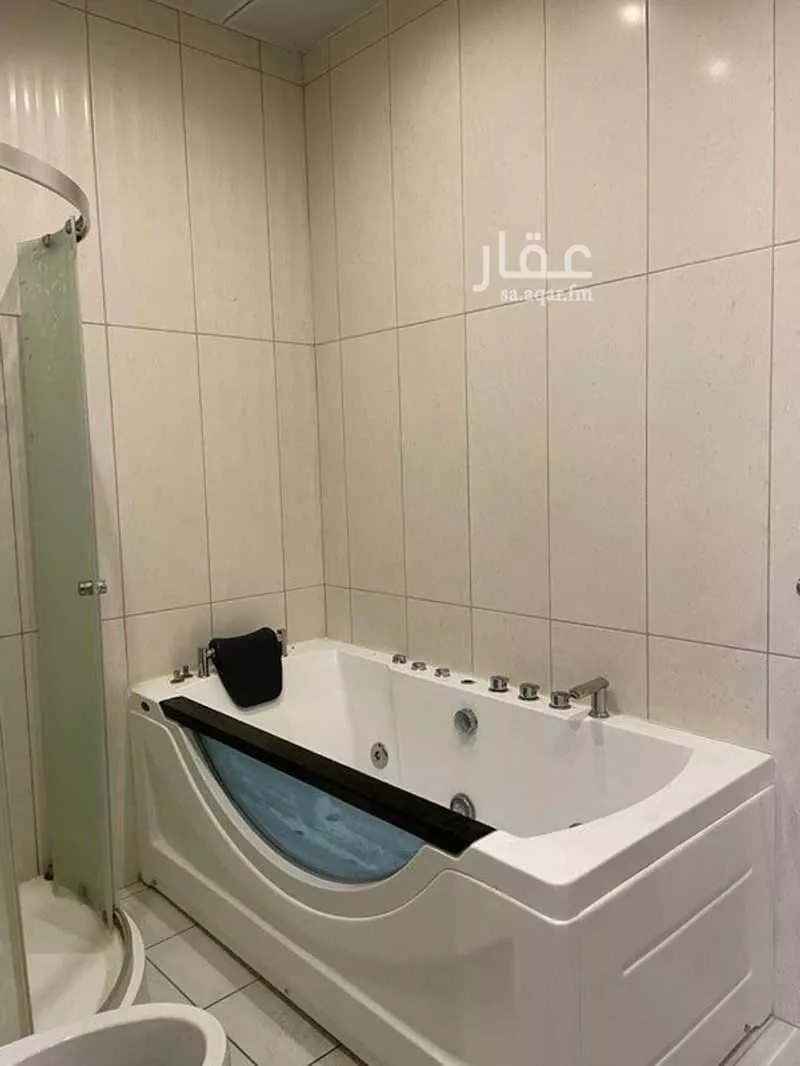 5 bedroom apartment in Al Nuzhah 9